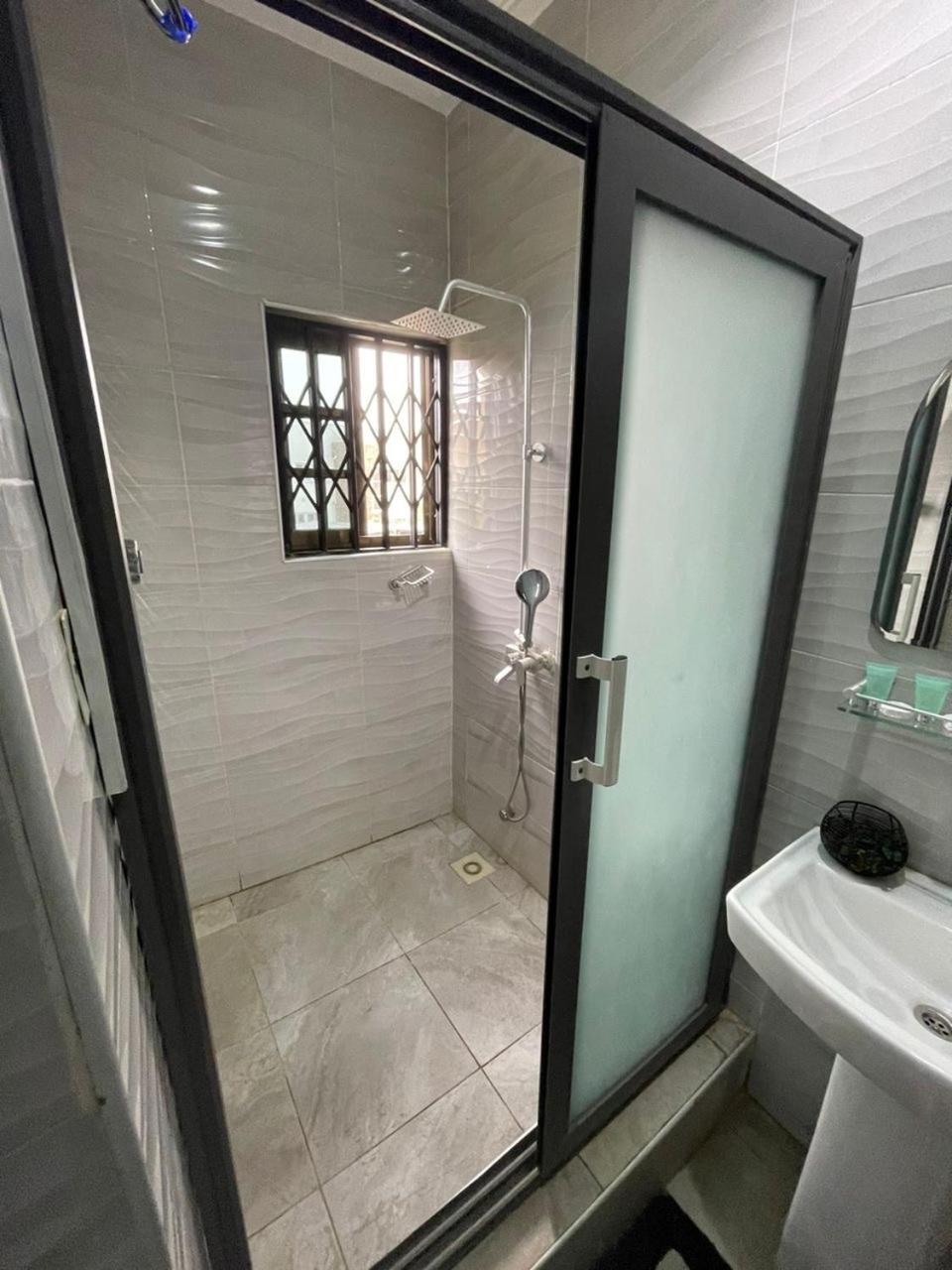Cloud9 Luxury Apartments Accra Luaran gambar
